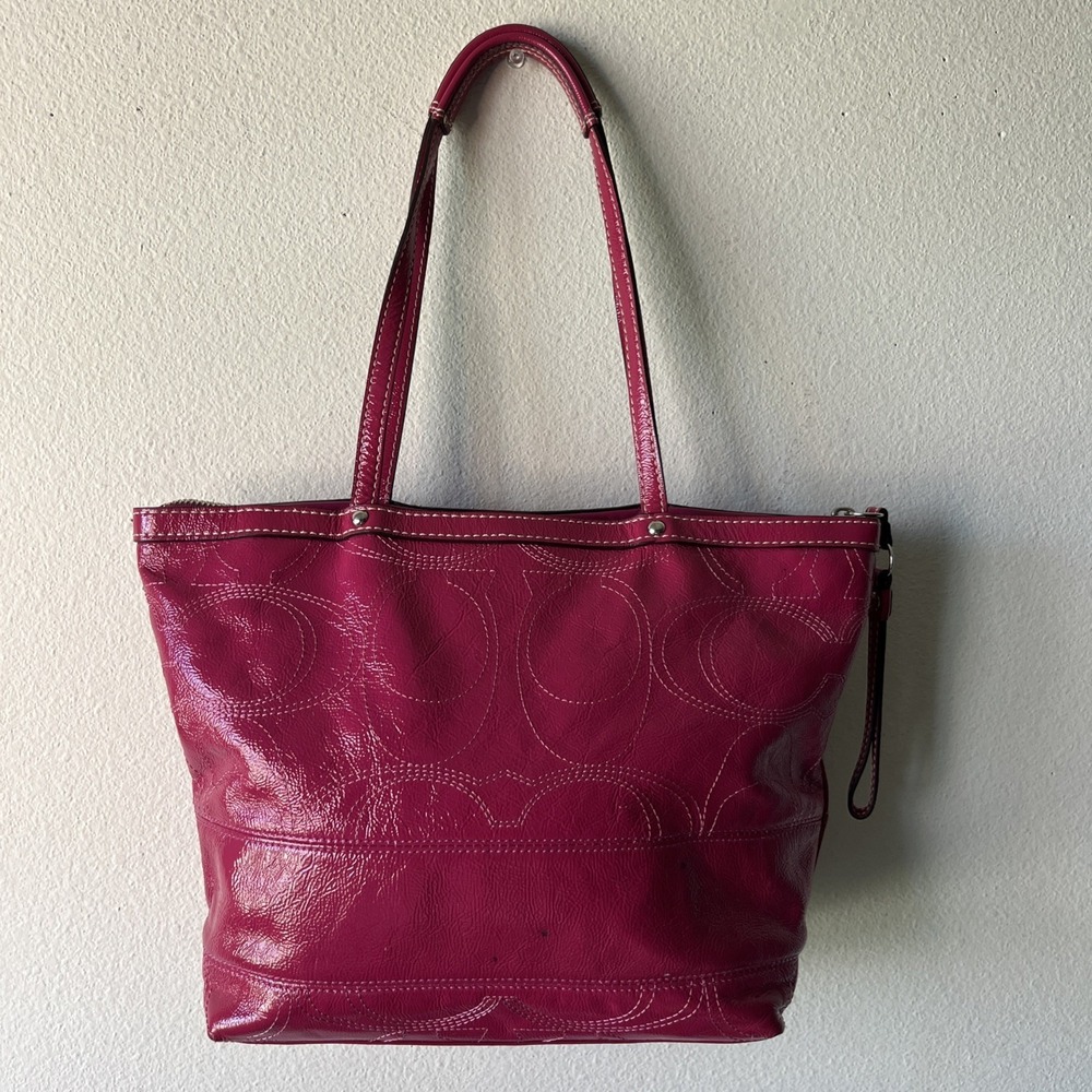 Vtg Coach Berry Pink Hand Bag Small Soho Y2K Patent Leather Hobo Shoulder Purse - Picture 8 of 16